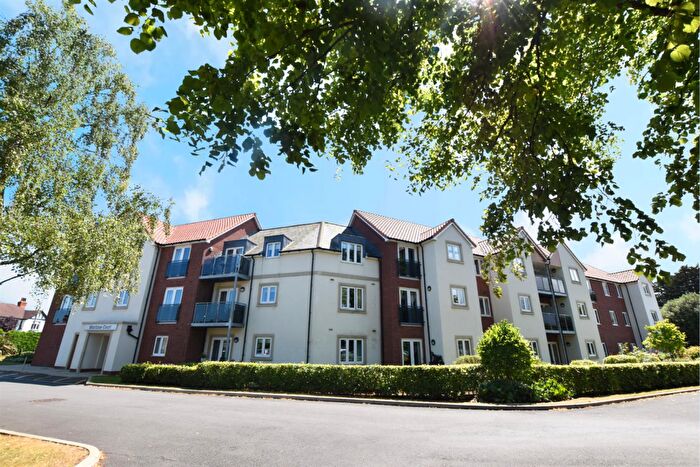 2 Bedroom Retirement Property For Sale In Apt Maritime Court, Taylors Avenue, Cleethorpes, DN35