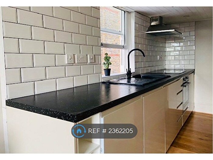 1 Bedroom Flat To Rent In Woodhurst Road, Acton, W3