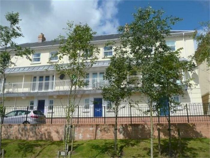 4 Bedroom Town House To Rent In The Green, St Austell, Cornwall, PL25