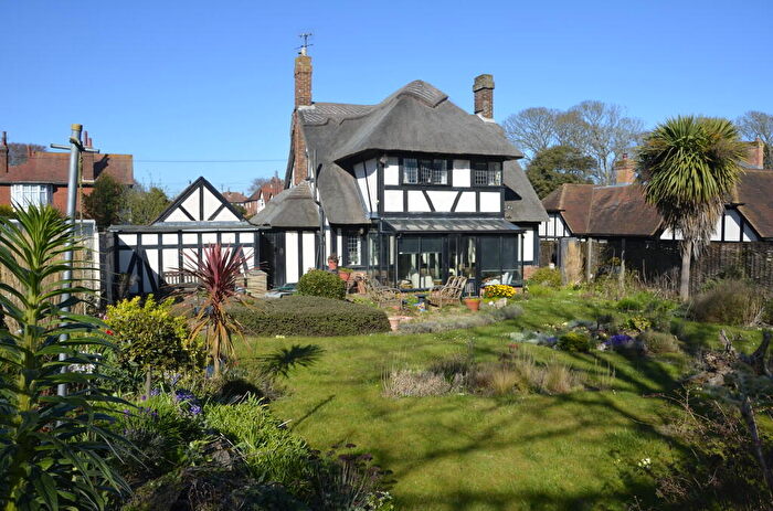 3 Bedroom Detached House For Sale In Brook Lane, Felixstowe, IP11