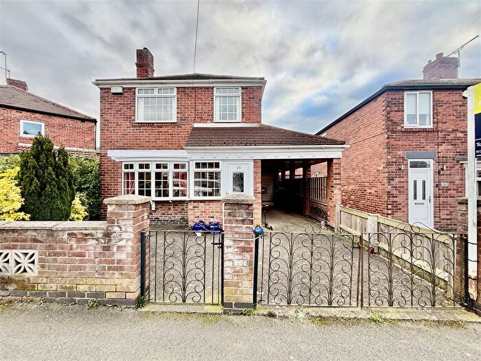 3 Bedroom Detached House To Rent In Birklands Drive, Sheffield, S13