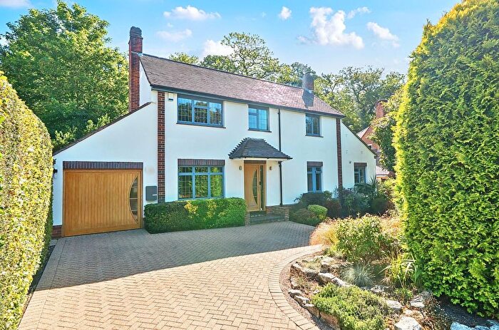 4 Bedroom Detached House For Sale In Randall Road, Chandler's Ford, Eastleigh, SO53