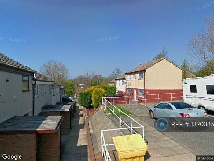 3 Bedroom Terraced House To Rent In Chislehurst Grove, Burnley, BB10