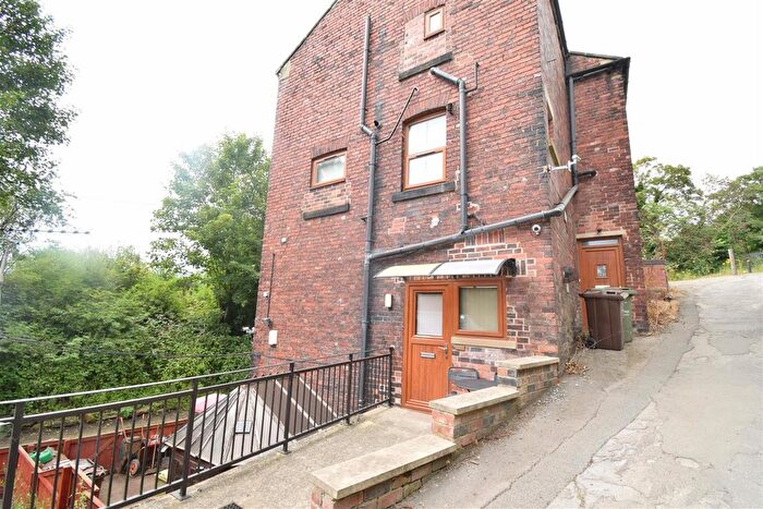 1 Bedroom Flat To Rent In Addingford Lane, Horbury, WF4