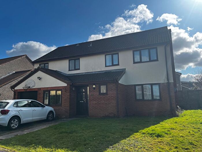 6 Bedroom Detached House To Rent In Broadoak Road, Langford, BS40