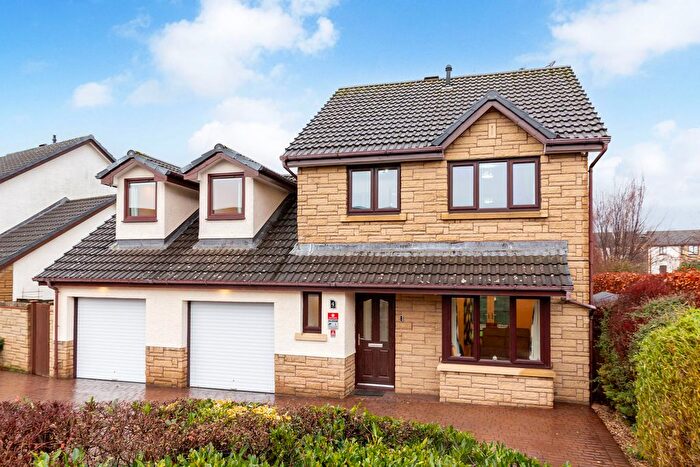 4 Bedroom Detached House For Sale In Gogarloch Syke, Edinburgh, EH12