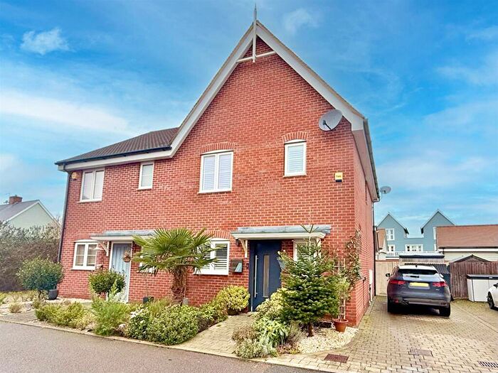 3 Bedroom Semi-Detached House For Sale In Willie Sewell Link, Chelmsford Garden, Beaulieu Park, Chelmsford, CM1
