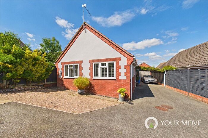 2 Bedroom Bungalow For Sale In Mill Road, Beccles, Suffolk, NR34