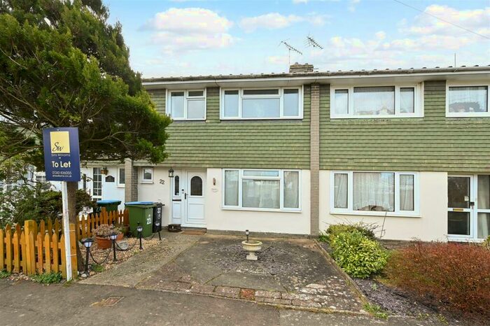 3 Bedroom Terraced House To Rent In Fairholme Drive, Yapton, BN18