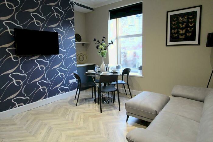 2 Bedroom Flat To Rent In Whitehall Place, First Floor Left, AB25