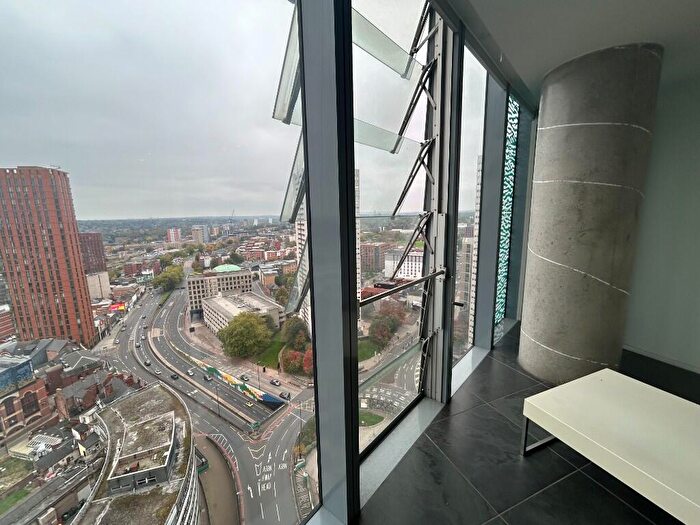 2 Bedroom Apartment To Rent In Beetham Tower, Holloway Circus Queensway, Birmingham, B1