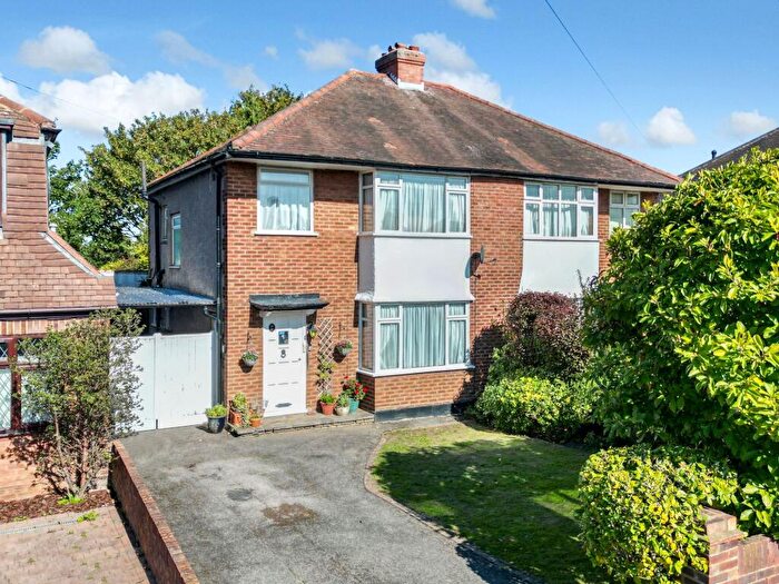 3 Bedroom Semi-Detached House For Sale In Molesham Way, West Molesey, KT8