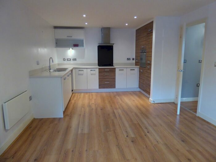 2 Bedroom Flat To Rent In Paperhouse Close, Norden, Rochdale, OL11