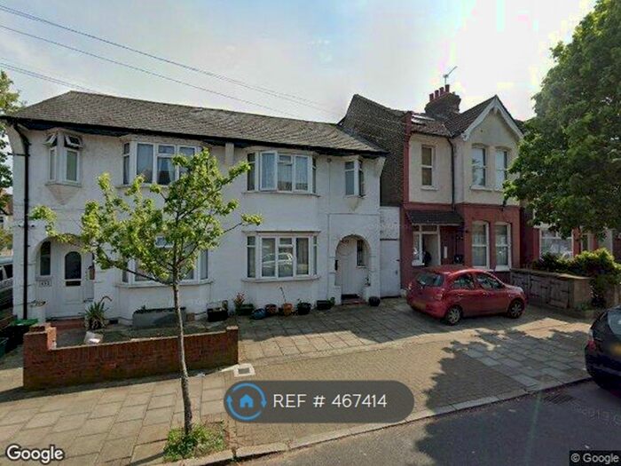 Studio To Rent In Blandford Road, Beckenham Kent BR3