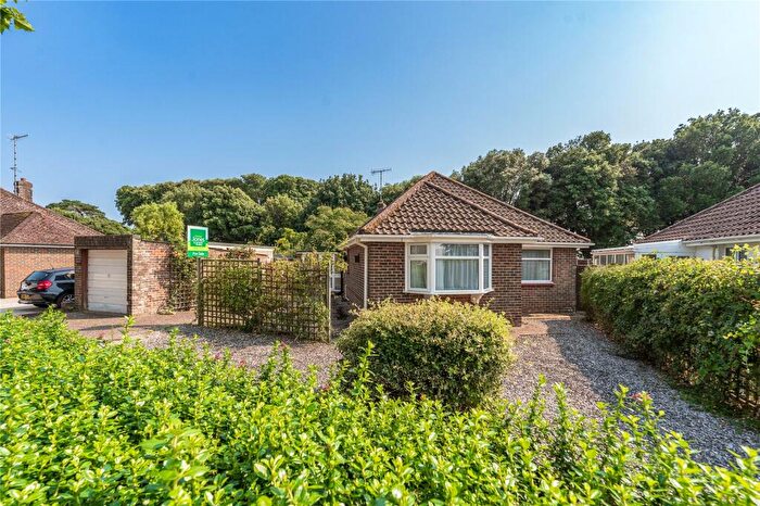 2 Bedroom Bungalow For Sale In Midhurst Drive, Goring By Sea, West Sussex, BN12