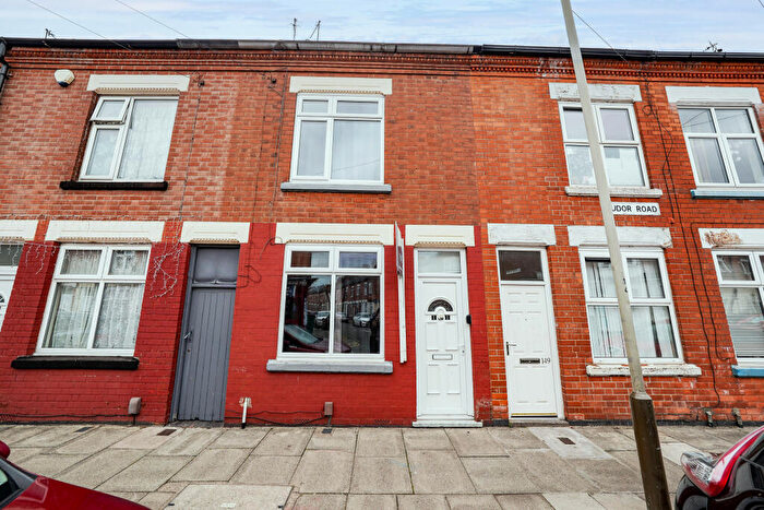2 Bedroom Terraced House For Sale In Tudor Road, Leicester, Leicestershire, LE3