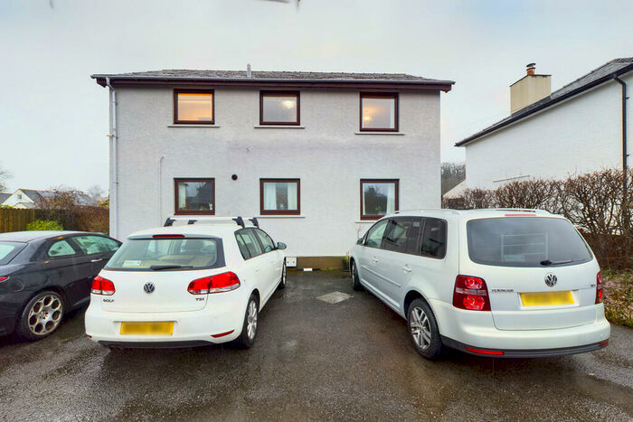 2 Bedroom Apartment To Rent In Ashtree Avenue, Keswick, CA12