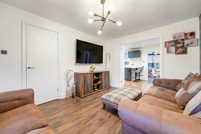 3 Bedroom Semi-Detached House For Sale In Woodmill, Kilwinning, KA13