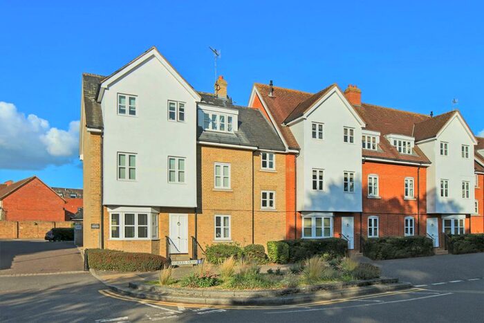 2 Bedroom Apartment To Rent In Priory Street, Ware, Hertfordshire, SG12