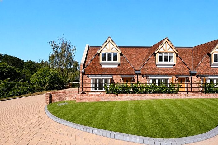 3 Bedroom Property To Rent In Ashford Road, St Michaels, Tenterden, TN30
