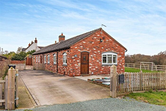 3 Bedroom Bungalow To Rent In Swettenham Road, Swettenham, Congleton, Cheshire, CW12