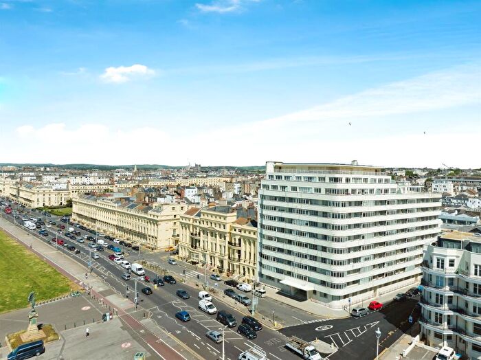 1 Bedroom Apartment For Sale In Kings Road, Brighton, BN1