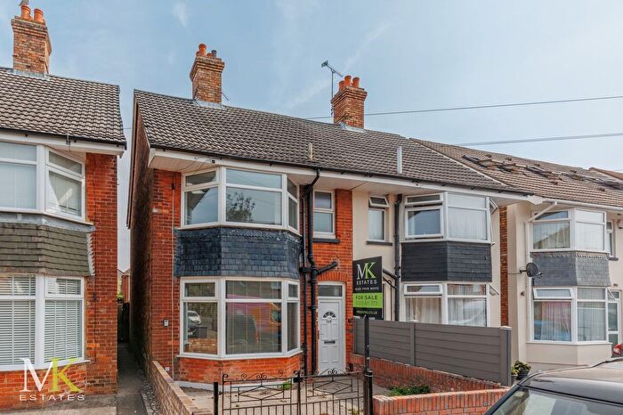 3 Bedroom Semi-Detached House For Sale In Avon Road, Bournemouth, BH8