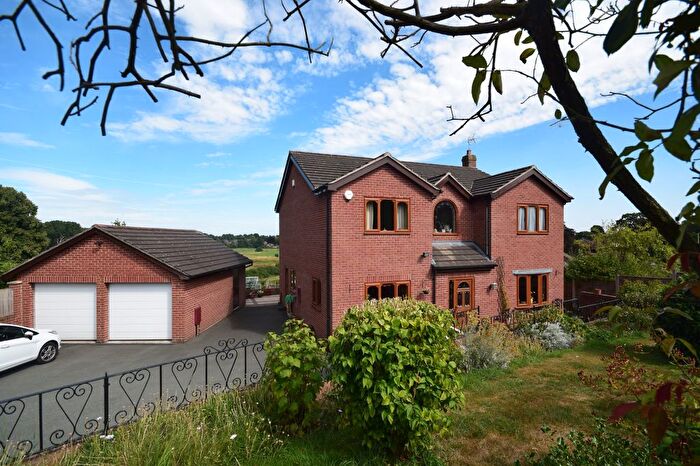 4 Bedroom Detached House For Sale In Tarporley Road, Whitchurch, SY13