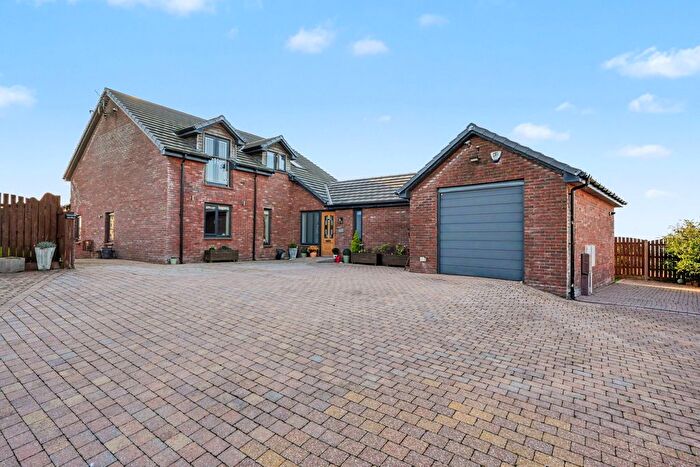 4 Bedroom Bungalow For Sale In Keys Brow, High Harrington, Workington, CA14