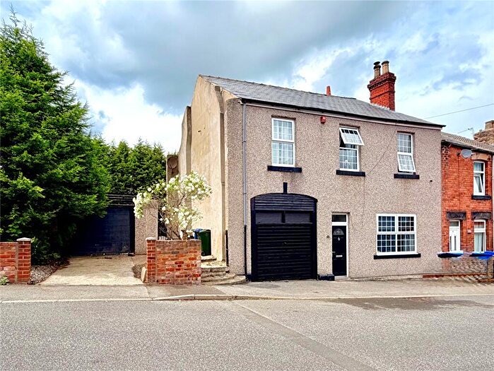4 Bedroom End Of Terrace House For Sale In Bond Street, Wombwell, Barnsley, S73
