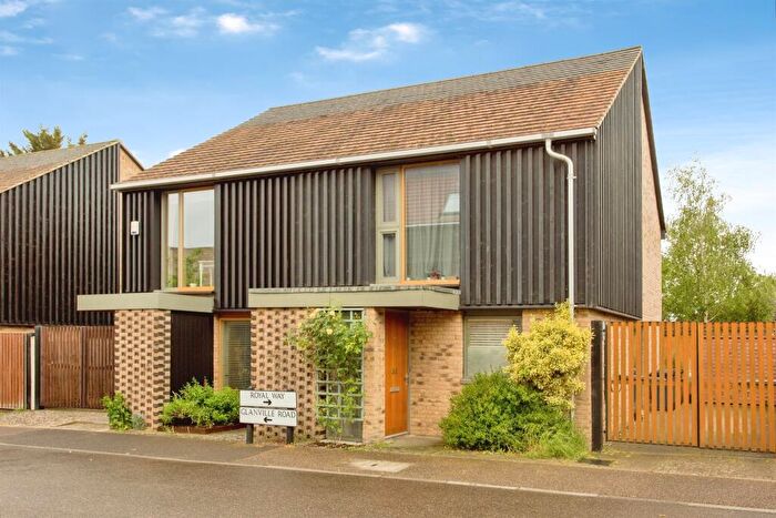 3 Bedroom Semi-Detached House For Sale In Royal Way, Trumpington, Cambridge, CB2