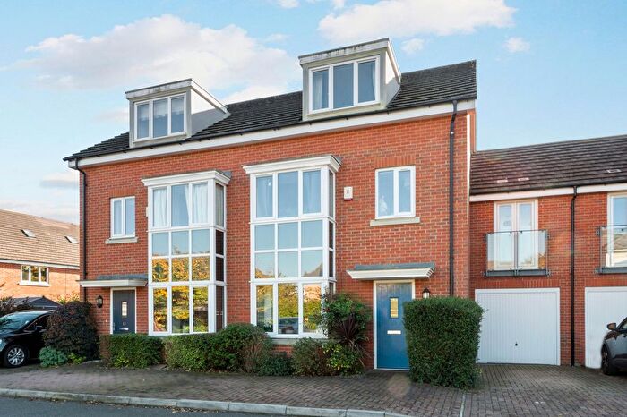 4 Bedroom Terraced House For Sale In Fairwater Drive, Shepperton, TW17