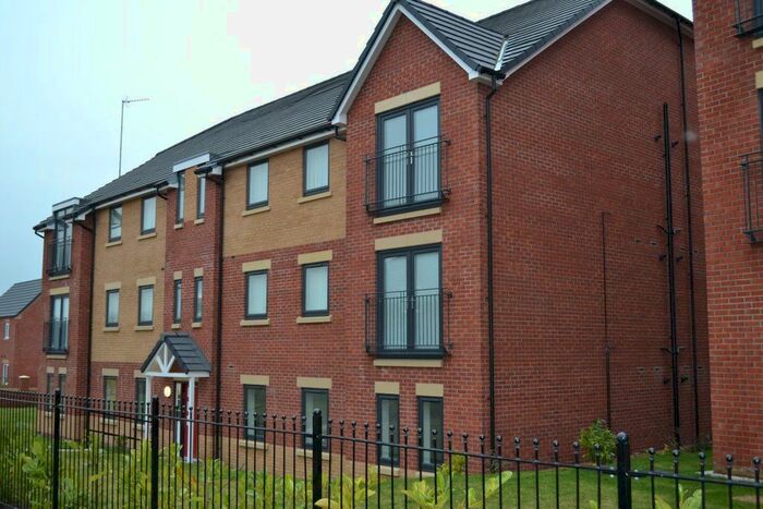 2 Bedroom Flat To Rent In Old Market Street, Blackley, Manchester, M9