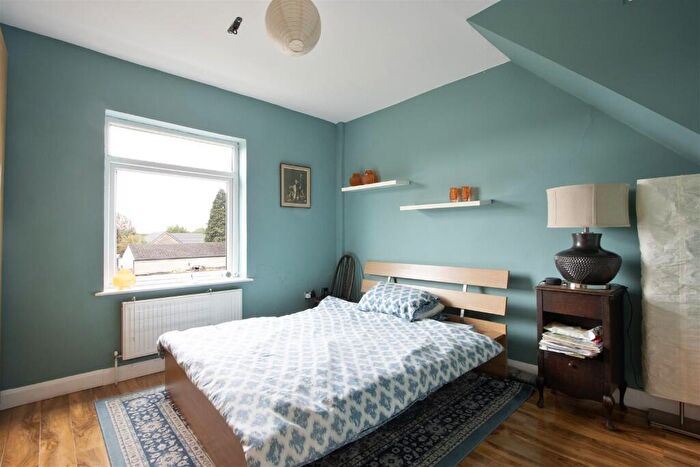 1 Bedroom End Of Terrace House To Rent In King Street, DE55