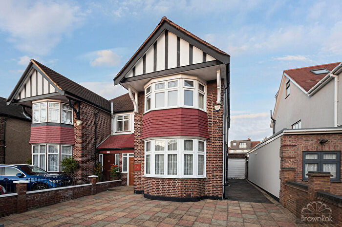 3 Bedroom Semi Detached House For Sale In Chamberlayne Road, London, NW10