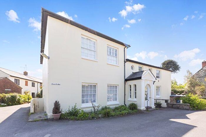 2 Bedroom Apartment For Sale In Salisbury Road, Shaftesbury, SP7