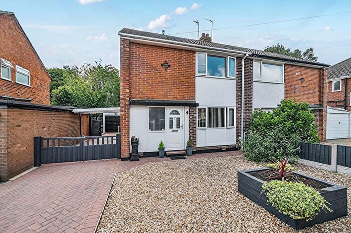 3 Bedroom Semi-Detached House For Sale In Woodfield Road, Harrogate, HG1