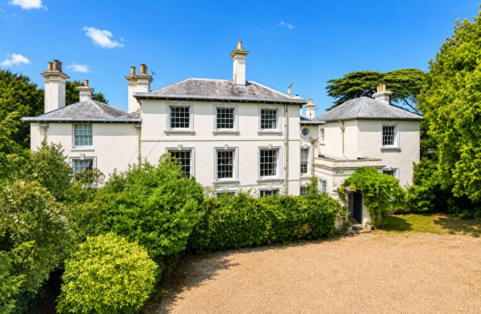 2 Bedroom Flat For Sale In Higham Lane, Bridge, CT4