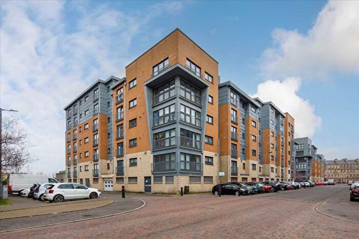 1 Bedroom Flat For Sale In Barrland Court, Pollokshields, Glasgow, G41