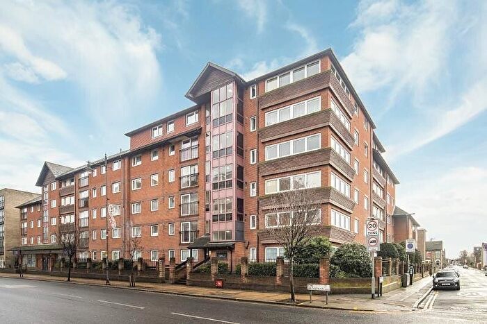 1 Bedroom Garage / Parking To Rent In The Broadway, Wimbledon, SW19