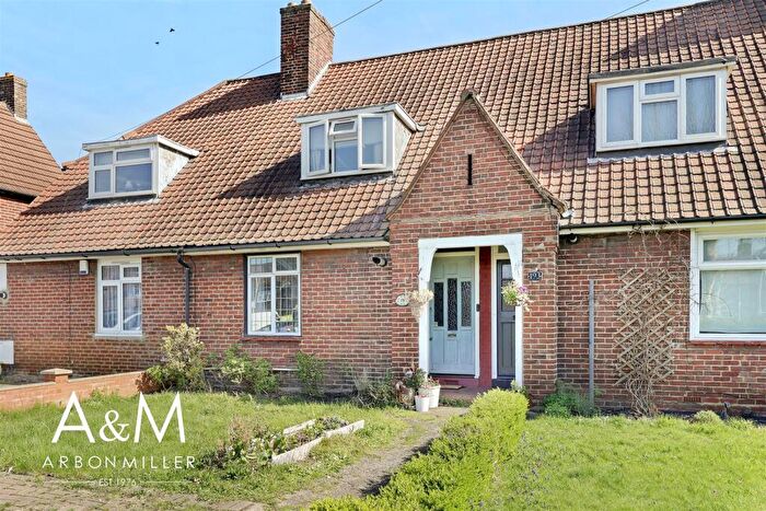 2 Bedroom Terraced House For Sale In Valence Avenue, Dagenham, RM8