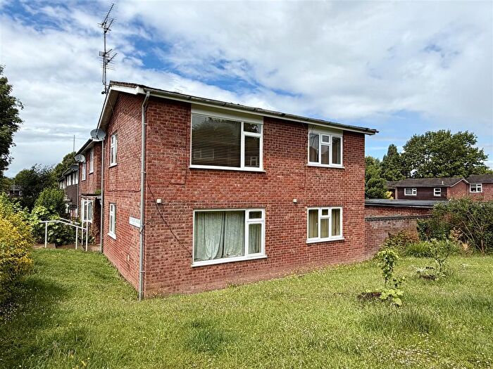 1 Bedroom Maisonette For Sale In Rothesay Mead, Hereford, HR2