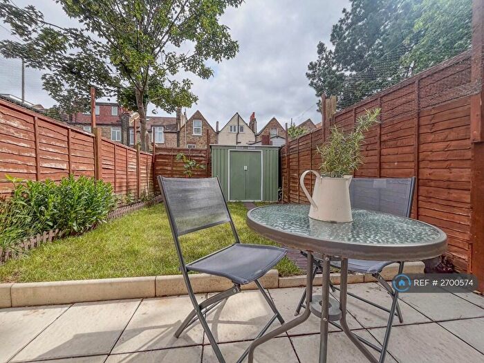 1 Bedroom End Of Terrace House To Rent In Lara Close, London, SE13