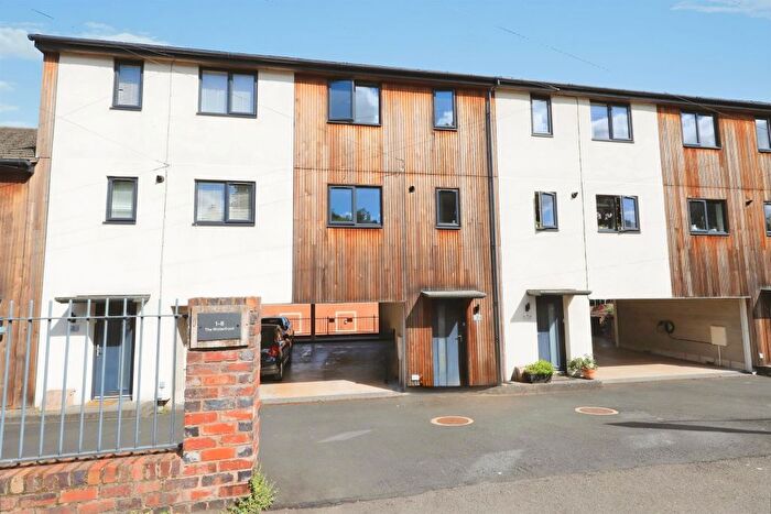 3 Bedroom Property For Sale In Park Lane, Kidderminster, DY11