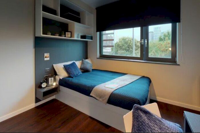 Studio To Rent In Paris Garden, London, SE1