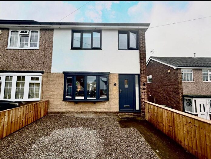 3 Bedroom Semi Detached House To Rent In Woodlea Road, Yeadon, Leeds, West Yorkshire, LS19