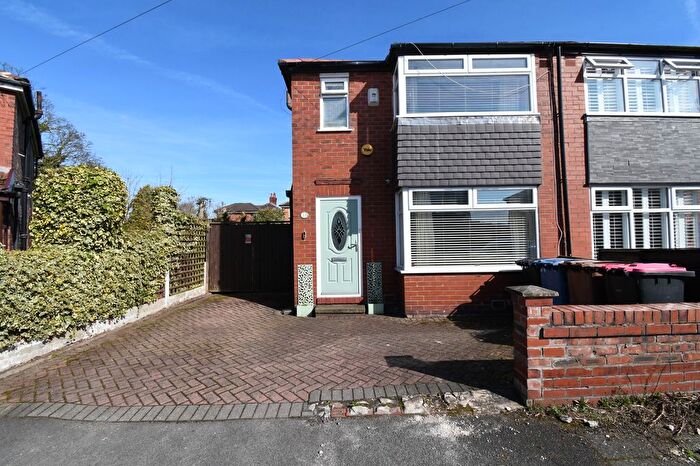 3 Bedroom Semi Detached House For Sale In Charlton Avenue, Eccles, M30