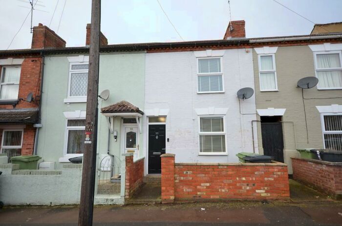 2 Bedroom Terraced House To Rent In Great Park Street, Wellingborough, NN8