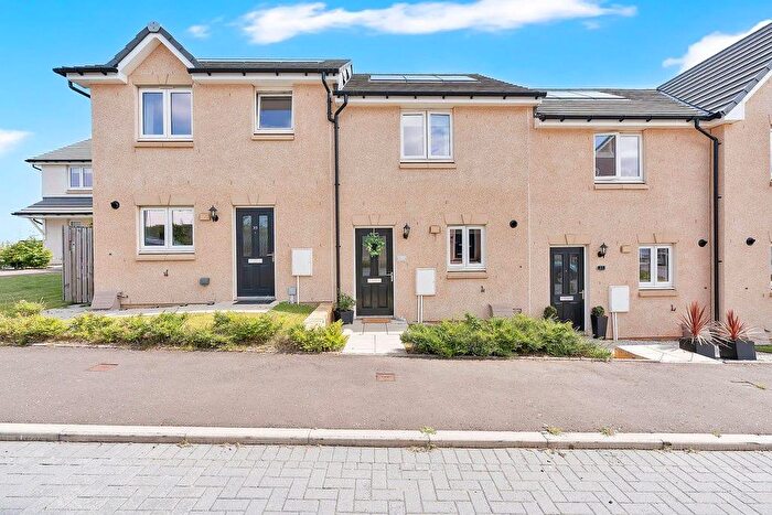 2 Bedroom Terraced House For Sale In Gardyveen Court, Bilston, Roslin, EH25