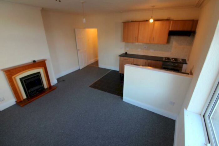 2 Bedroom Flat To Rent In A Annesley Road, Hucknall, NG15